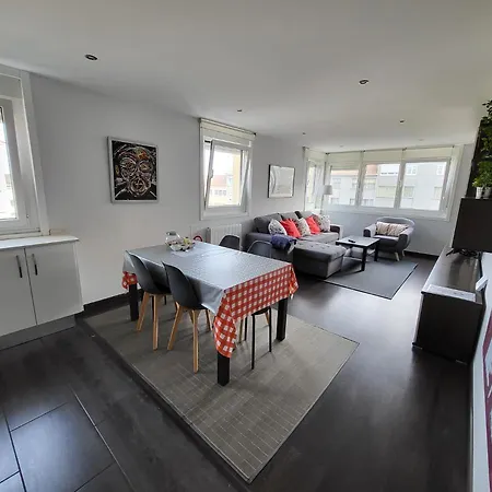 A 50 Metros Del Paseo Maritimo * A Coruña