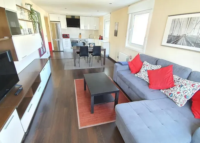 A 50 Metros Del Paseo Marítimo *